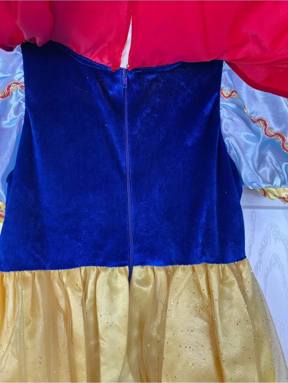 Disney Classics Snow White dress sz 7-8